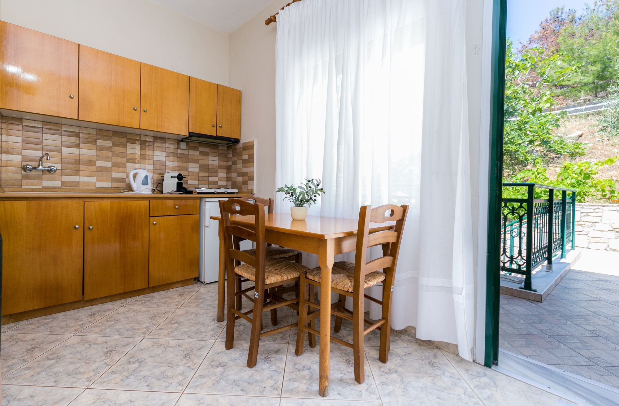 Petra Mare Apartment Thimonia Екстериор снимка